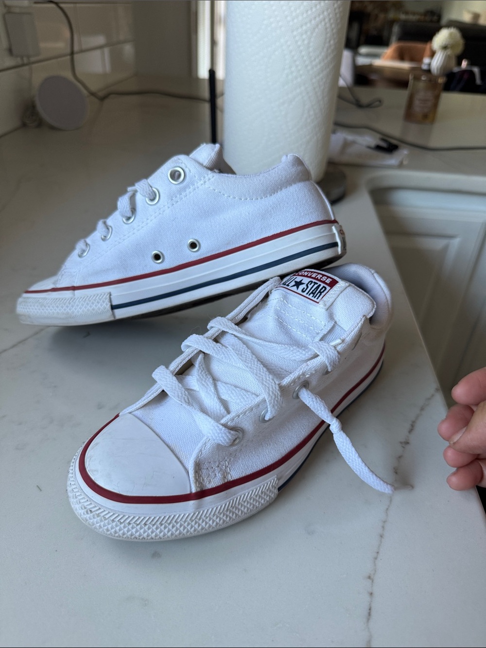 Converse Chuck Taylor All Star Low Top Sneakers White & Red US 2